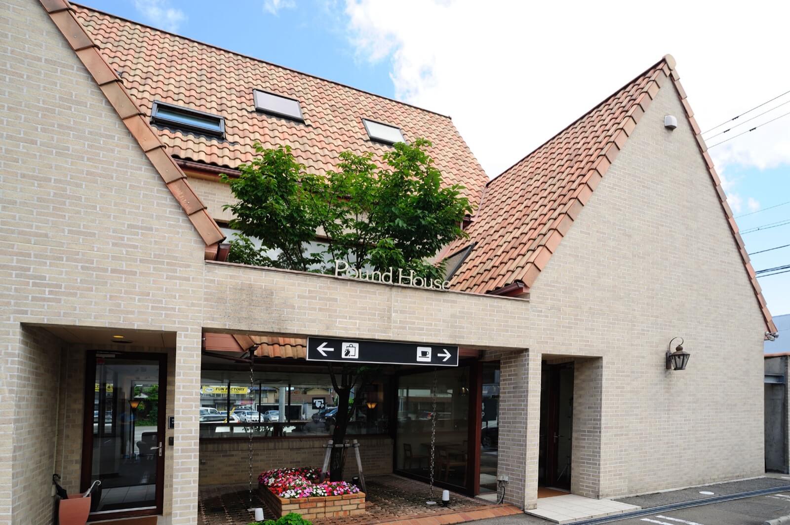 店舗外観３